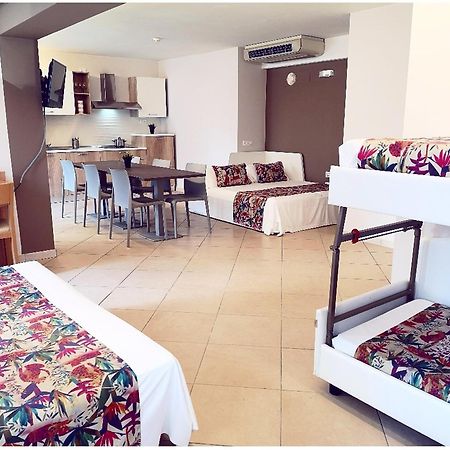 Hotel Amalfi - Smart Hotel Riccione Oda fotoğraf