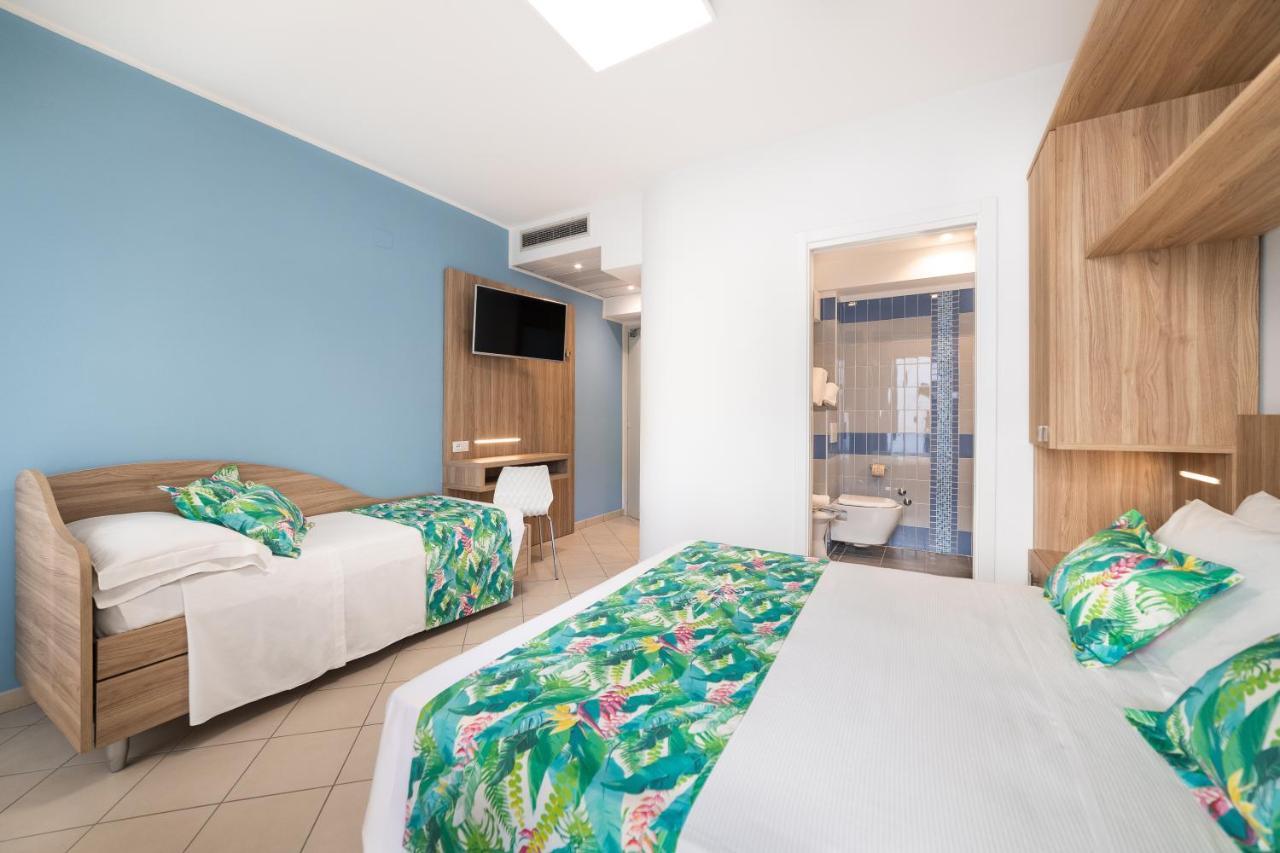 Hotel Amalfi - Smart Hotel Riccione Dış mekan fotoğraf