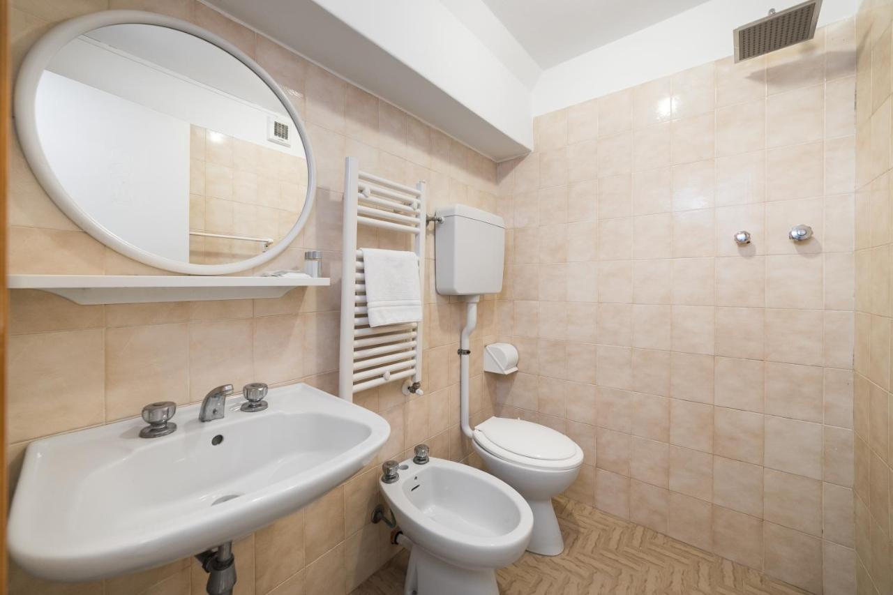 Hotel Amalfi - Smart Hotel Riccione Dış mekan fotoğraf