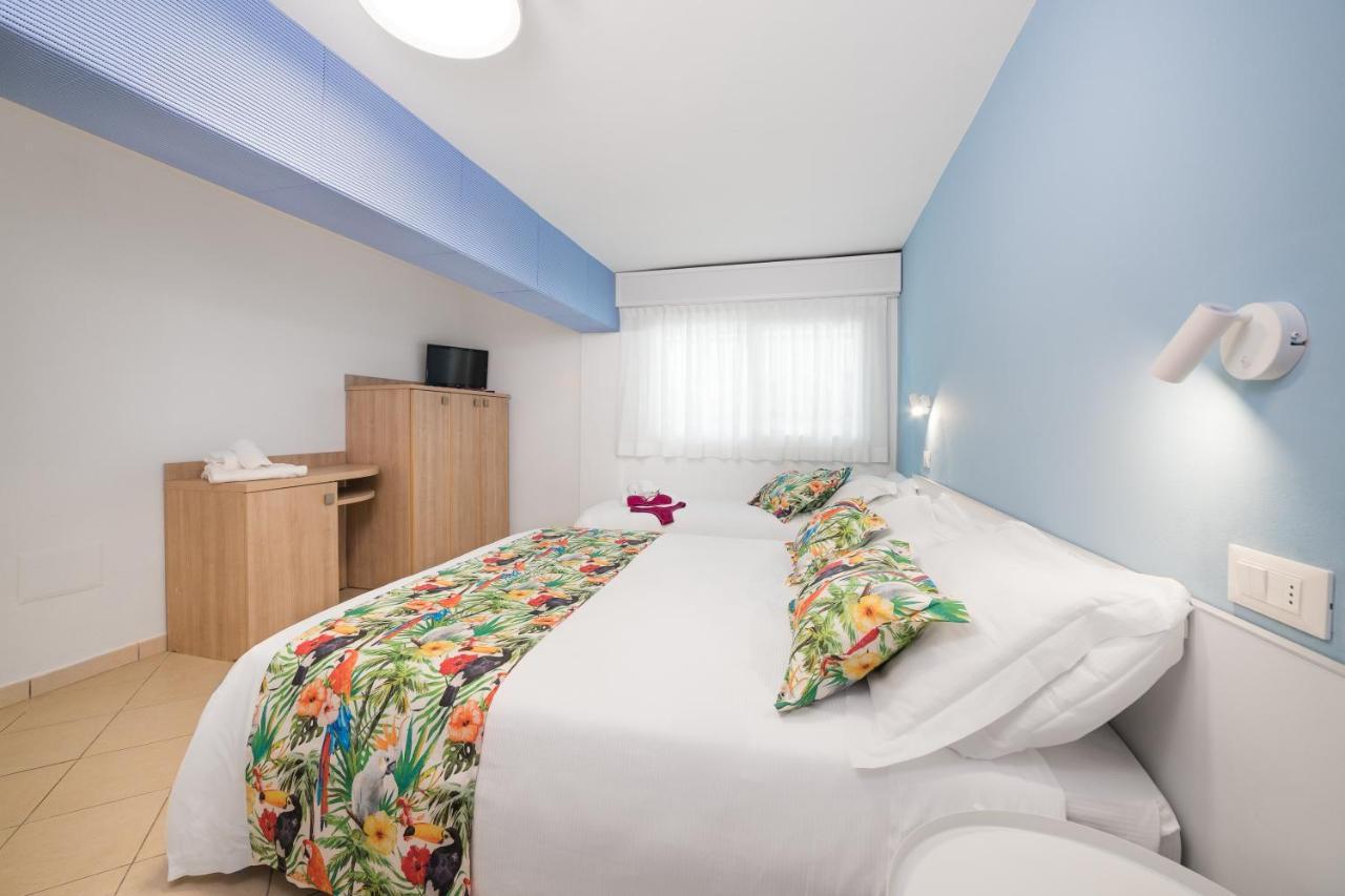 Hotel Amalfi - Smart Hotel Riccione Dış mekan fotoğraf