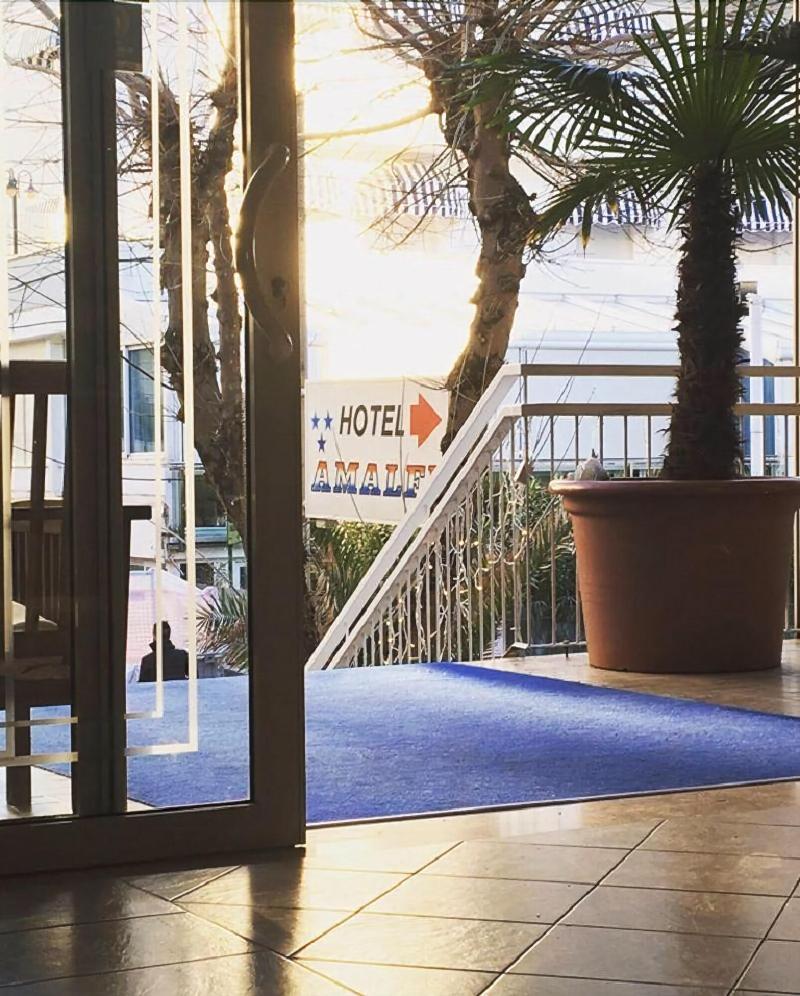 Hotel Amalfi - Smart Hotel Riccione Dış mekan fotoğraf